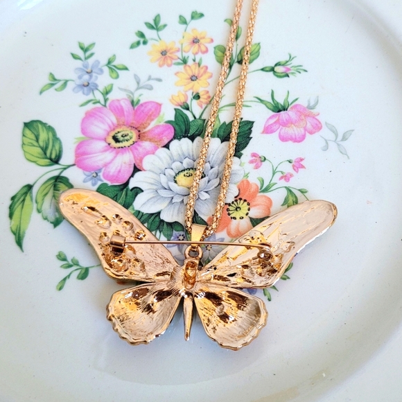 Colorful Butterfly 2 in 1 Necklace Brooch Pin NWT - Picture 2 of 3